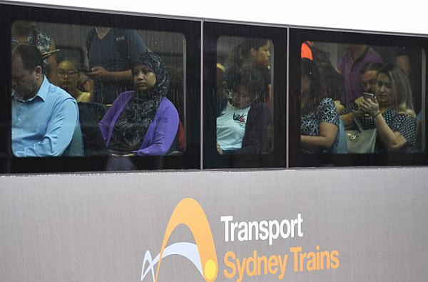 年薪$10万还嫌少！悉尼火车司机不满6位数薪资，罢工合理性遭质疑！ - 9