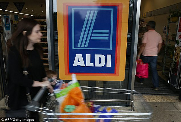 489FB5E200000578-5319085-German_supermarket_giant_Aldi_is_advertising_positions_for_a_who-a-1_1517043993376.jpg,0
