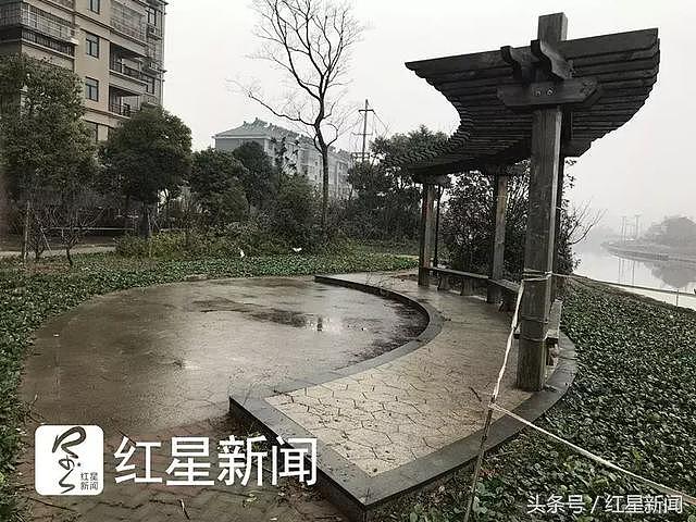 9岁男孩丢手机被妈毒打致死，孩子父亲：家碎了，对未来充满恐惧