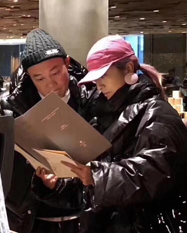 陈奕迅cp“突然的出现在街角的咖啡店”，魔都大雪的日子撒狗粮