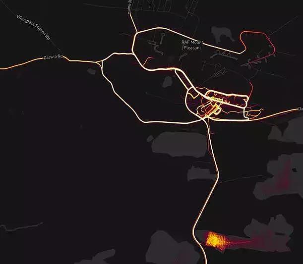 美国士兵跑个步竟然泄露了美军世界各地秘密基地