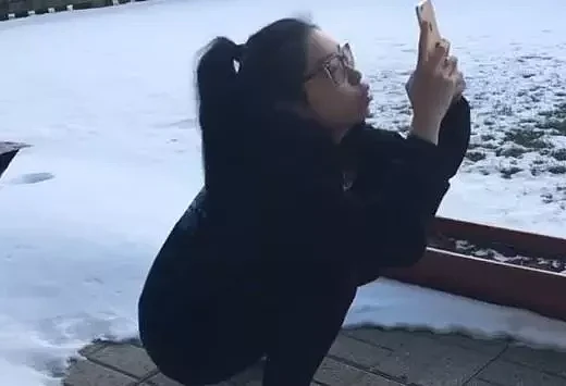 加拿大华裔妹子发视频疯狂吐槽父母，引发许多共鸣 - 12