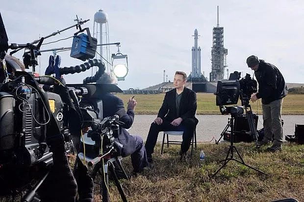正在澳洲上空！一辆特斯拉跑车驶向火星！SpaceX “重型猎鹰”发射成功，马斯克彪悍改写历史！(视频+图片) - 7