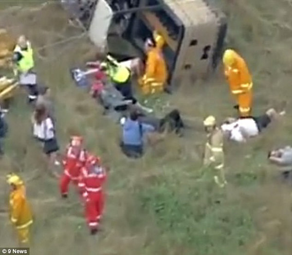 澳洲再发热气球坠地事故！16人遭遇高空惊魂 多人被甩出受伤（视频/图） - 2