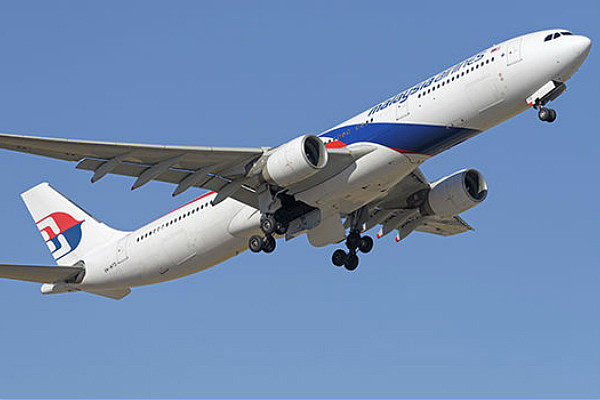 没找到失联客机，MH370搜索船竟意外发现神秘宝藏？ - 1