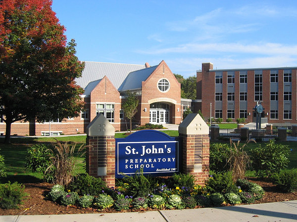 St._John's_Preparatory_School.jpg,0