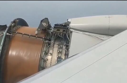 美联航客机引擎空中解体 乘客亲睹惊险一幕