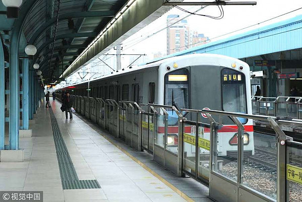 上海地铁年初一空成这样，然而它和北京却不是最空城 - 5