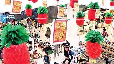 文化差异闹乌龙！菲律宾超市把冥币当新年饰品挂满店