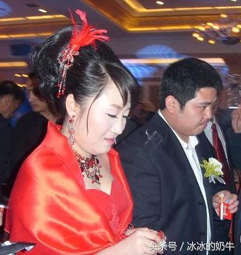 曾是赵本山的老婆，来自农村不靠前夫，靠双手成为名副其实的富婆