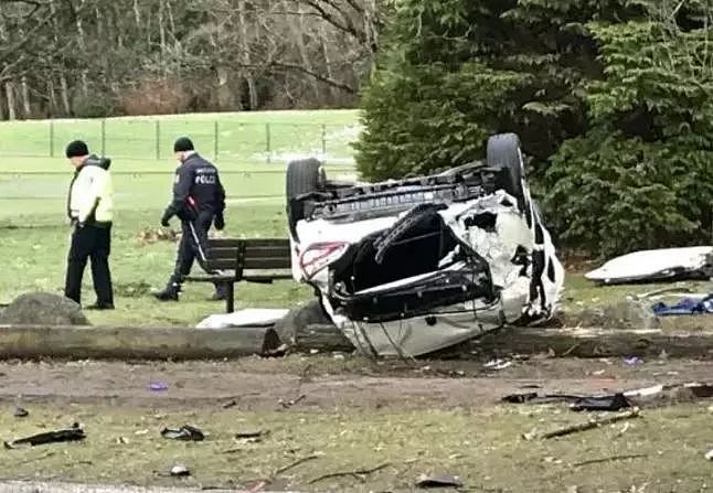悲剧！温哥华致命车祸：UBC学生驾驶奔驰超速失控，撞树死亡！ - 7