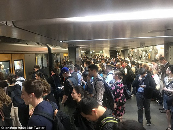 4A23CA3600000578-5493831-Pictures_from_central_station_showed_commuters_several_rows_deep-a-4_1520922321607.jpg,0