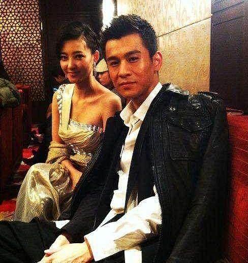 4个月就闪婚，乔振宇老婆终于曝光，难怪他不娶深爱过8年的王丽坤