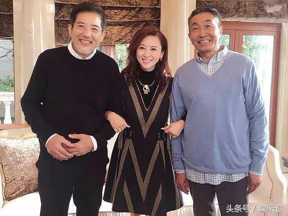 看了72岁的秦汉与64岁的林青霞，才知道什么叫美了，帅了一辈子！