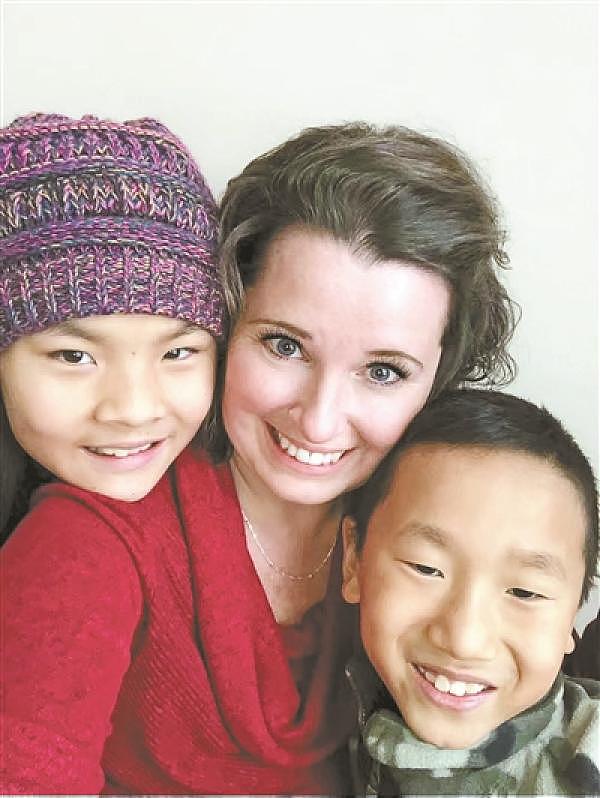 美国家庭收养3中国孤儿 10年后跨国寻亲（图） - 2