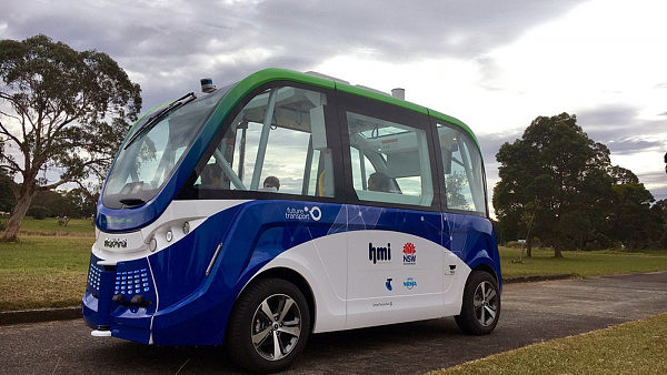 http_%2F%2Fprod.static9.net.au%2F_%2Fmedia%2F2018%2F03%2F20%2F10%2F09%2FDRIVERLESS-SHUTTLE-CROP.jpg,0