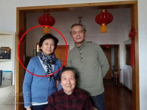 陈道明妻子近照曝光 64岁的她如今变这样…（组图） - 1