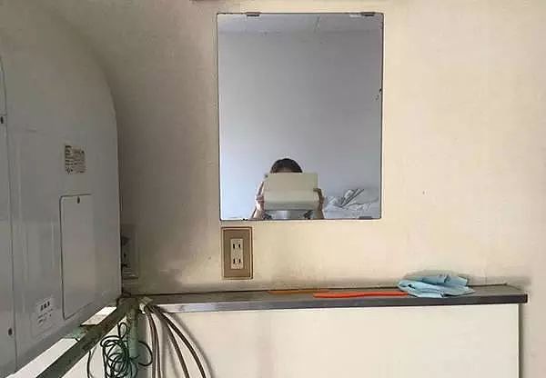 留日中国女生浴室发现摄像头 警方：两人被拍到裸体（图） - 1