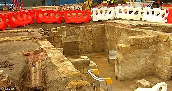 惊人发现！Parramatta一高中学校竟挖出神秘地窖！考古学家惊叹：“太罕见了”！ - 2