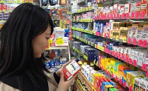 中国游客扫货太疯狂，日本商家推限购令，乳液只能买1瓶 - 4