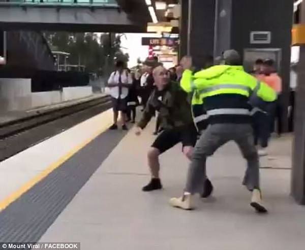 悉尼火车站又现暴力互殴事件！站台秒变拳击台 引大量乘客围观（视频） - 2