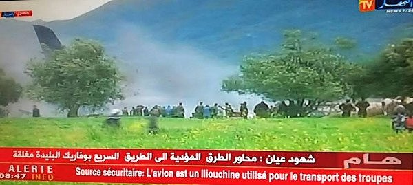 突发！阿尔及利亚一军机坠毁，造成至少200人死亡，无一幸存！（组图） - 11