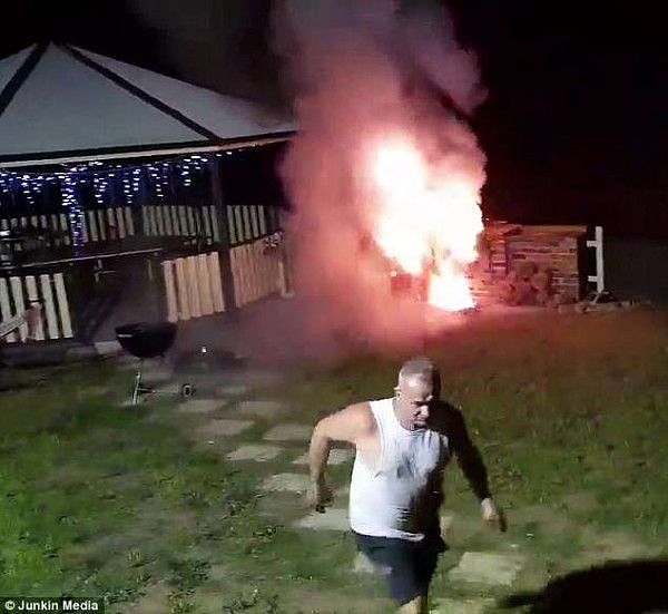 恐怖慎点！悉尼男子在后院烧烤竟险些自焚 朋友录下惊险一幕（视频） - 2
