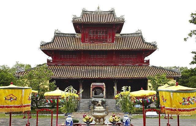 越南的高仿故宫：完全仿故宫所建，名字都懒得改却成了世界遗产 - 8