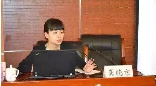 刘强东女儿被宠成宝？但他还有个儿子，却成他一生之痛 - 4