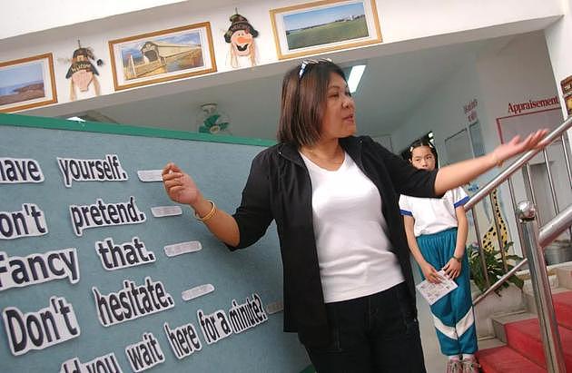 菲律宾想把10万英语教师派来中国，他们的水平怎么样？