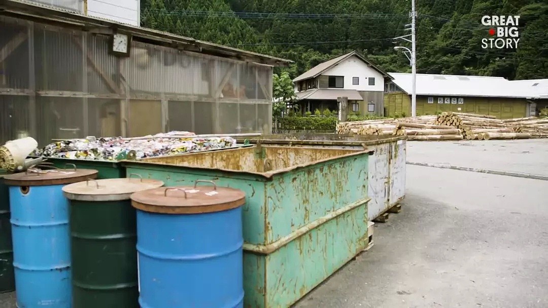 日本最“变态”小镇，15年“零垃圾”，一群65岁+老人，靠捡树叶个个年入千万！ - 15