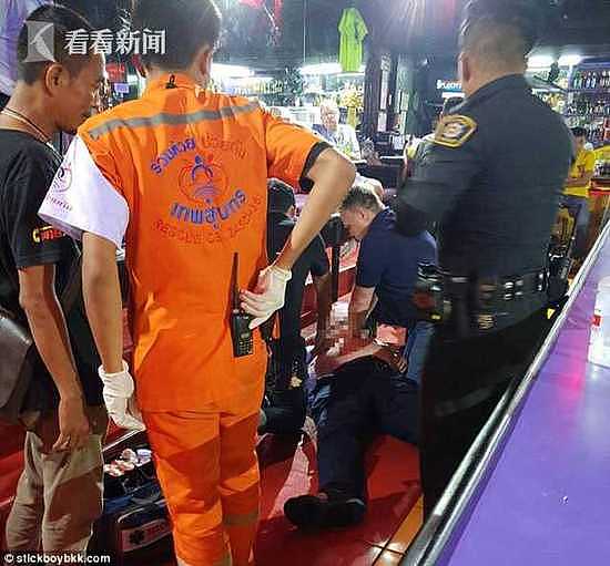 60岁游客泰国红灯区看脱衣表演 心脏病突发身亡