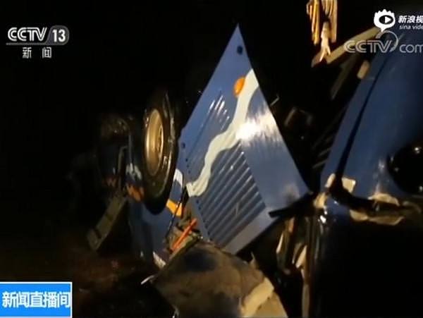 中国旅游团在埃及遭遇车祸，3人死亡8人受伤 - 2