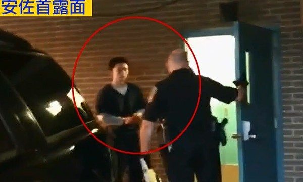 孙安佐被关28天首露面，剃平头戴手铐，对镜头喊：我想看动漫！ - 3