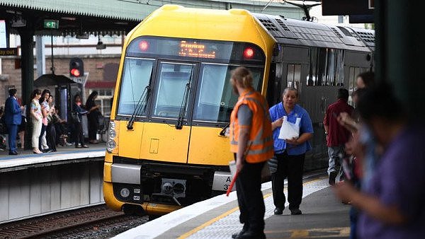 Sydney-Train-Stock.jpg,0