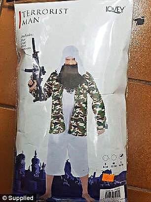 4BA157B500000578-5667221-The_Terrorist_Man_costume_pictured_sold_for_34_99_at_the_JC_Plaz-a-4_1524880181771.jpg,0