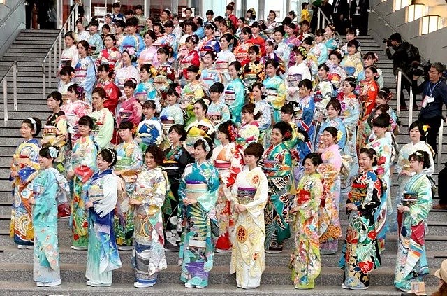 迎东京奥运，日本定制了196个国家特色和服，中国款简直惊艳！ - 1