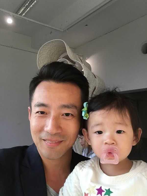 汪小菲4岁女儿近照，长相惹争议，网友：大S基因太强大