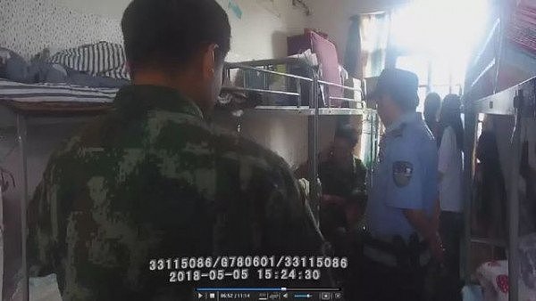 7名女高中生在宿舍里比身材！结果出事了！报警时却难以启齿... - 4