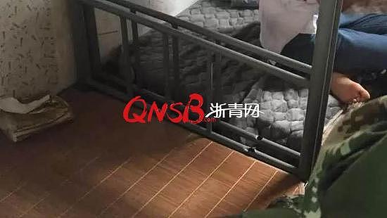 浙江女高中生模仿抖音游戏，结果卡在床头栏杆里出不来了……