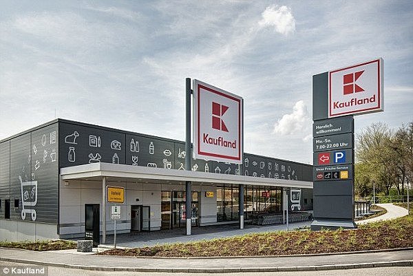 4BFF9ADE00000578-5707393-German_supermarket_chain_Kaufland_is_expected_to_hit_Australia_s-a-1_1525832477125.jpg,0