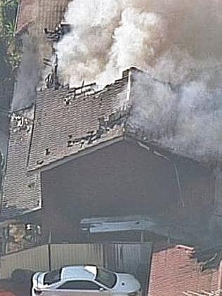 悉尼多幢民宅接连失火！2栋房屋已被焚毁 周边民宅险遭“火烧连营”（图） - 4