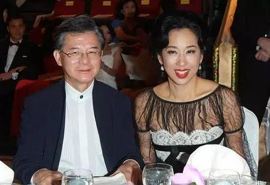 郭晶晶婆婆两度嫁入豪门，豪华婚礼创下香港20之最，50岁找到真爱