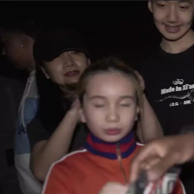 9岁加拿大华裔女童炫富爆红 背景家底被踢爆！(组图/视频) - 22