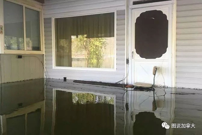 特大洪灾逼近大温！万人紧急撤离，无数房屋被淹，隔着屏幕都崩溃（组图） - 29