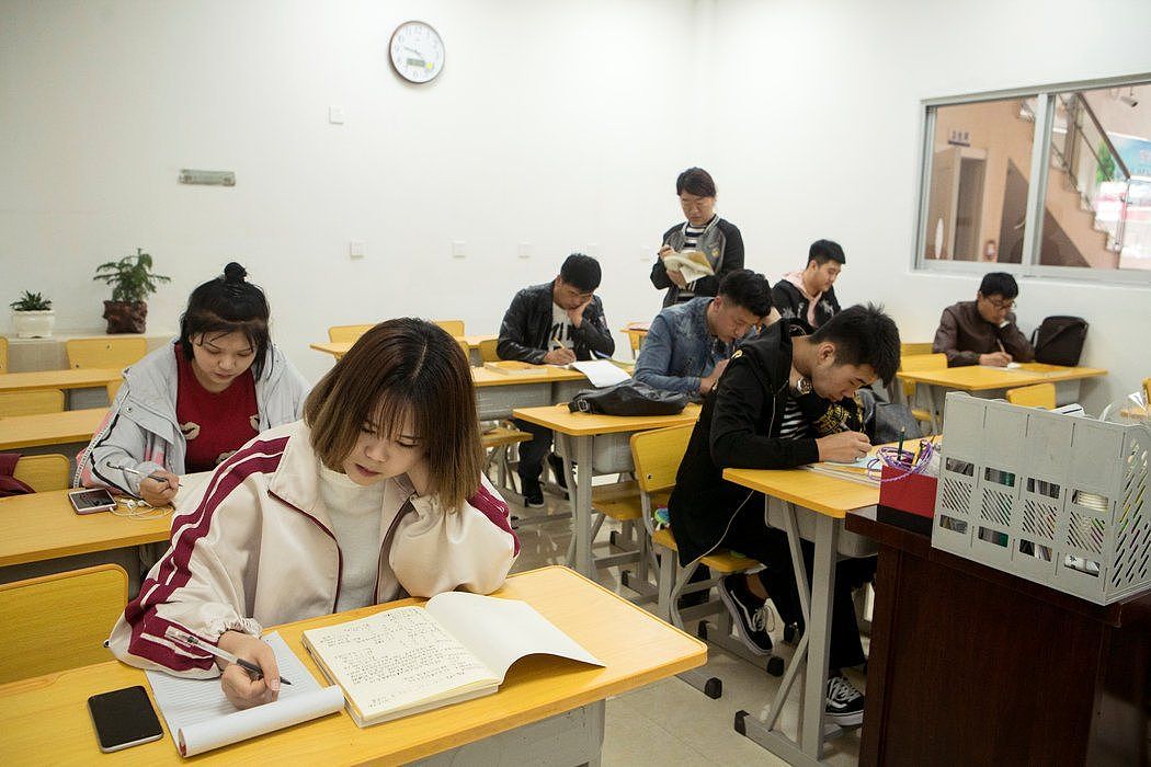 方正县华锐语言学校的日语培训班。