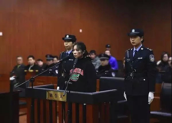 杭州保姆纵火案再开庭：要用死赎罪的保姆，竟然臭不要脸的想活了！（视频/组图） - 2