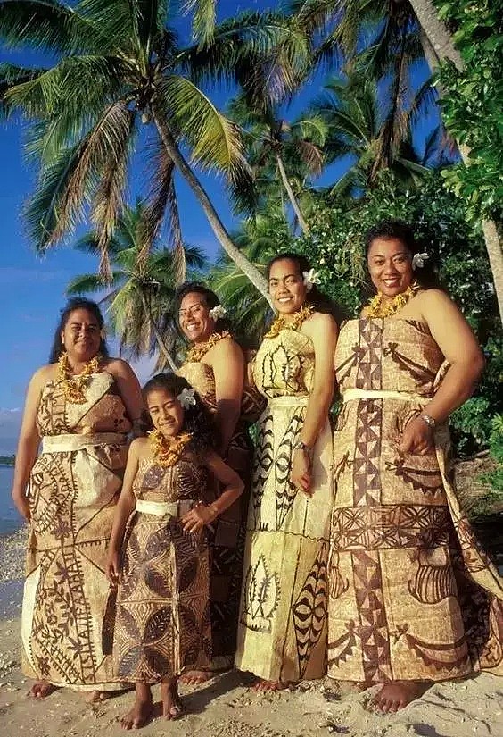 去了夏威夷才知道，女人不用穿bra；去了斐济才知道，男人不爱穿裤子（组图） - 9