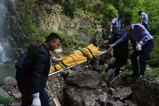 杭州女子失踪一月朋友圈还在更新！民警在山里找到她的尸体，背后真相不寒而栗（组图） - 1