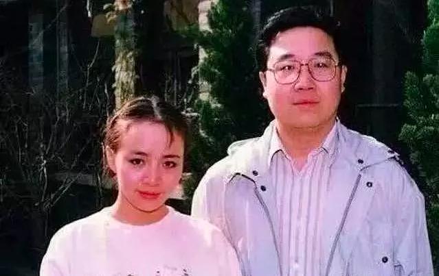 前夫出轨不认亲儿，继女成好莱坞新贵，宋丹丹才是真的宝藏女孩